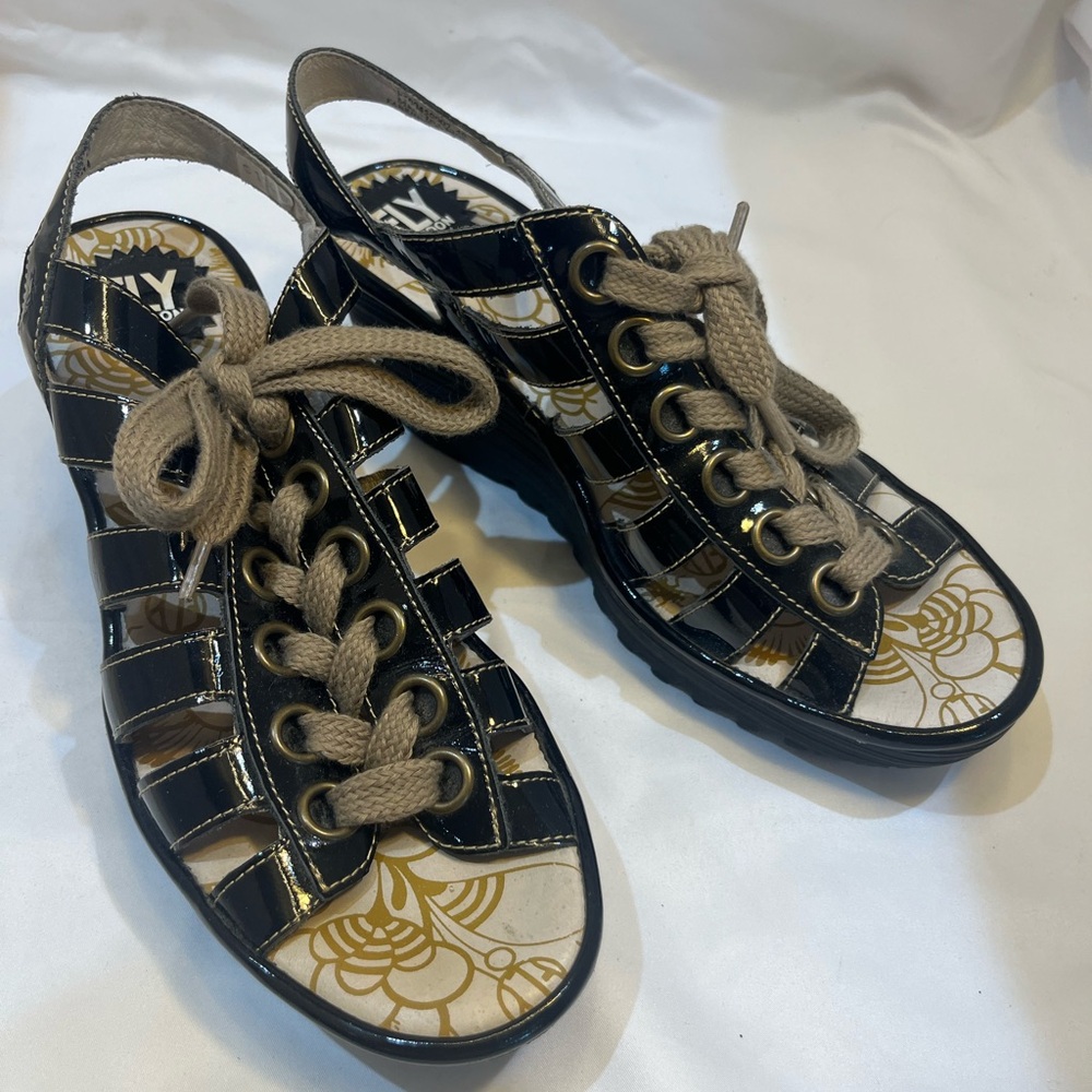 Stylish Black Sandals with Tan Laces